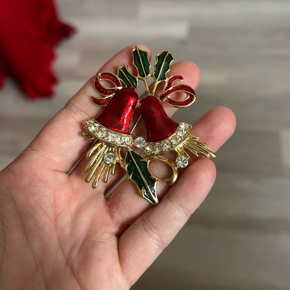 4/$50 Christmas Festive Red and Gold Bell Brooch 🎄 - Picture 8 of 9